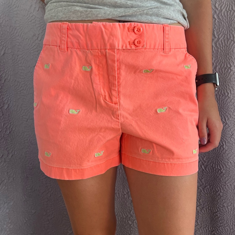 Vineyard Vines shorts